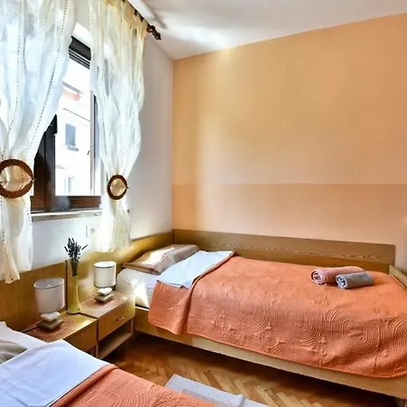 In With Sea View, Terrace, Air Conditioning, Wifi Lejlighed