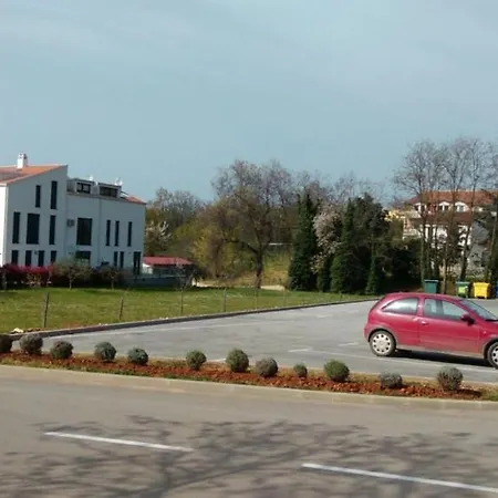 In With Sea View, Terrace, Air Conditioning, Wifi Lejlighed Funtana