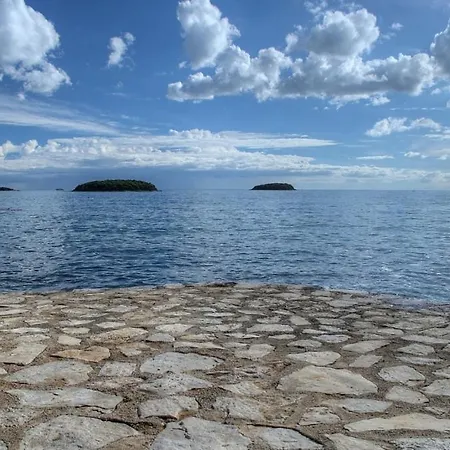 In With Sea View, Terrace, Air Conditioning, Wifi * Funtana