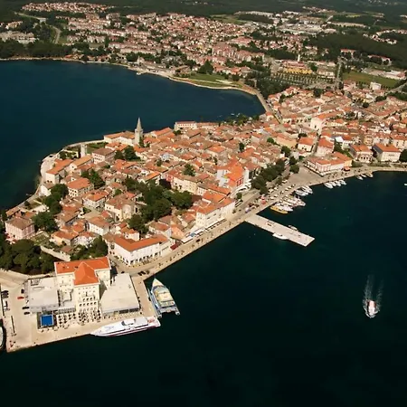 Lejlighed In With Sea View, Terrace, Air Conditioning, Wifi Funtana